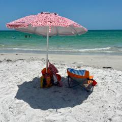 Barefoot Beach Resort in Indian Shores Minutes from Clearwater Beach