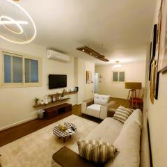 GEM Pyramids & Grand Museum View