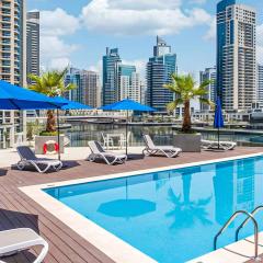 Waterfront Living Bright 1 Bedroom Marina