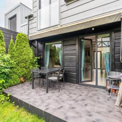 Comfortable holiday homes close to the beach