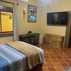 Suite Marlin - Walk to Beach & Town