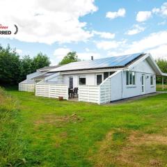 8 person holiday home in Ulfborg-By Traum