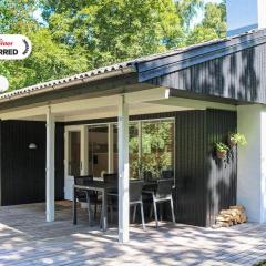 6 person holiday home in Hadsund-By Traum