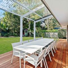 Gemburra By Coast Hosting