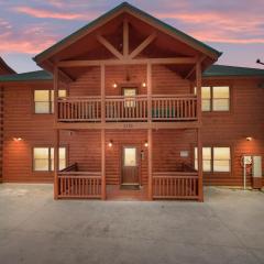 6-bedroom cabin in charming Smoky Mountains