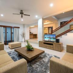 5 Reviews, Huge Savings Best Locale In Seminyak