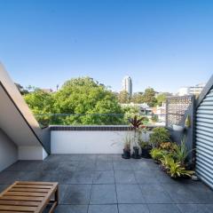 Cosy Urban Escape near Sydneys Top Attractions