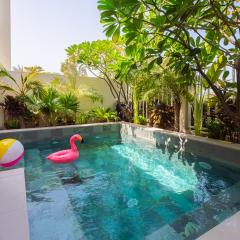 Beachside Pool Villa