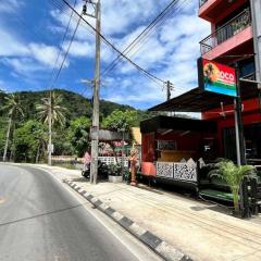 Coco Mountain View Guest House Hotel