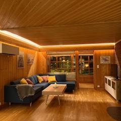 Charming and spacious wooden house right in the city centre