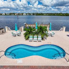 Palm Bay Club By Beachside Management