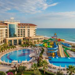 Artemis Luxury Palace Hotel
