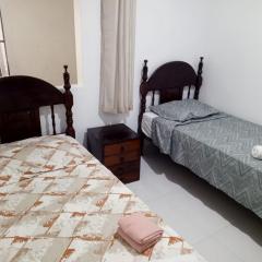 Quarto 2 camas de Solteiro