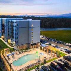 Staybridge Suites Pigeon Forge - Smoky Mtns by IHG