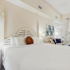 Baytowne Wharf Pilot House 123