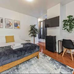 Cozy Studio across from Convention Center - 4R