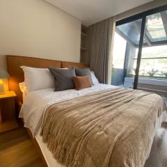 Living 82T - Building