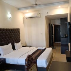 Hotel orbit grand