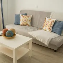 Wonderful suite in sunny Benal Beach