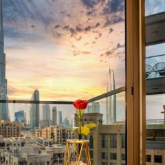 Wake Up to Burj Khalifa l Modern New 1BR Apartment in the Heart of Downtown Dubai