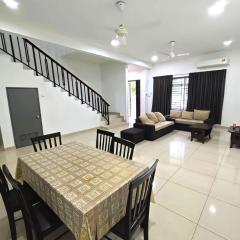 Desaru Escadia Homestay Bandar Penawar