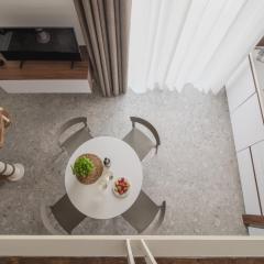 The vertical house - Elegant refuge on two floors