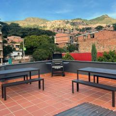 Dúplex Céntrico Con Servicios Premium