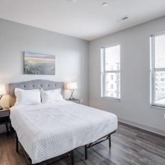 CozySuites at Current the Banks gym pool 01