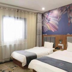 PAI Hotel Chengde Pingquan Central Square