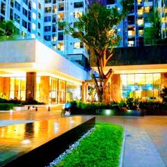 The BASE Deluxe Kingsize