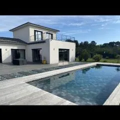 Sur la route des châteaux