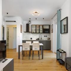 Modern apartment, in the center near see