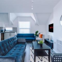 Charming Home - Free Parking