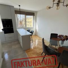 Marszałkowska City Center Apartment With Working Space