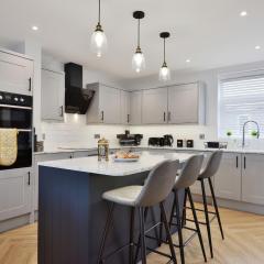 Parking Newly Renovated Walk To City Centre