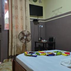 FLAT-HOTEL AU PETIT COIN DE MBUELa