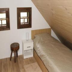 Holiday Home Stara Murva - Three Bedroom Holiday Home with Patio