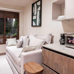 Stylish Double Studio with Equipped Kitchen and Wi-Fi