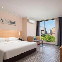 City Comfort Inn Wuhan Panlongcheng Baishang Shopping Center