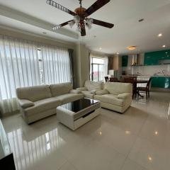 Royal PSL Apartment