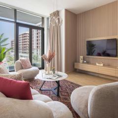 Frank Porter - Acacia, Park Heights Tower A