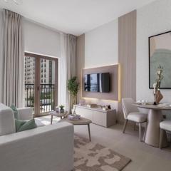 F1 Chic Yas Studio Park Discounts! Near Yas Golf