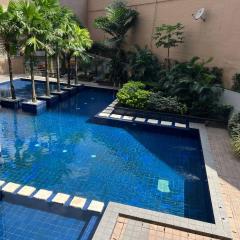 Singapore Theme Sunshine 100 Tower 3 Pioneer Free Pool Gym Internet Netflix