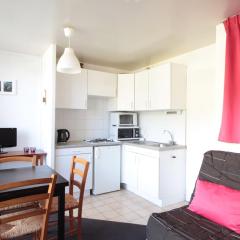 Studio cosy avec cabine, centre station, proche pistes et commerces - FR-1-572-95