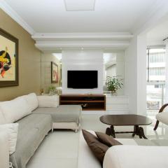 Apto c/ 2 vagas no centro perto da praia QP5165