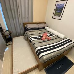 Seven-Eleven Inn 1BR Condo - Royal Oceancrest Mactan