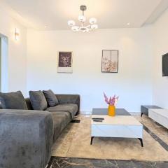 Chic & spacious studio with parking
