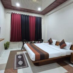 Hotel dhola maru