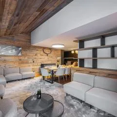 Appartement spacieux à Courchevel, 300m des pistes, parking, wifi et services inclus - FR-1-562-5