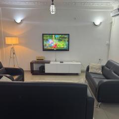 Appart meublé moderne WIFI,TV - Omnisports, Fouda